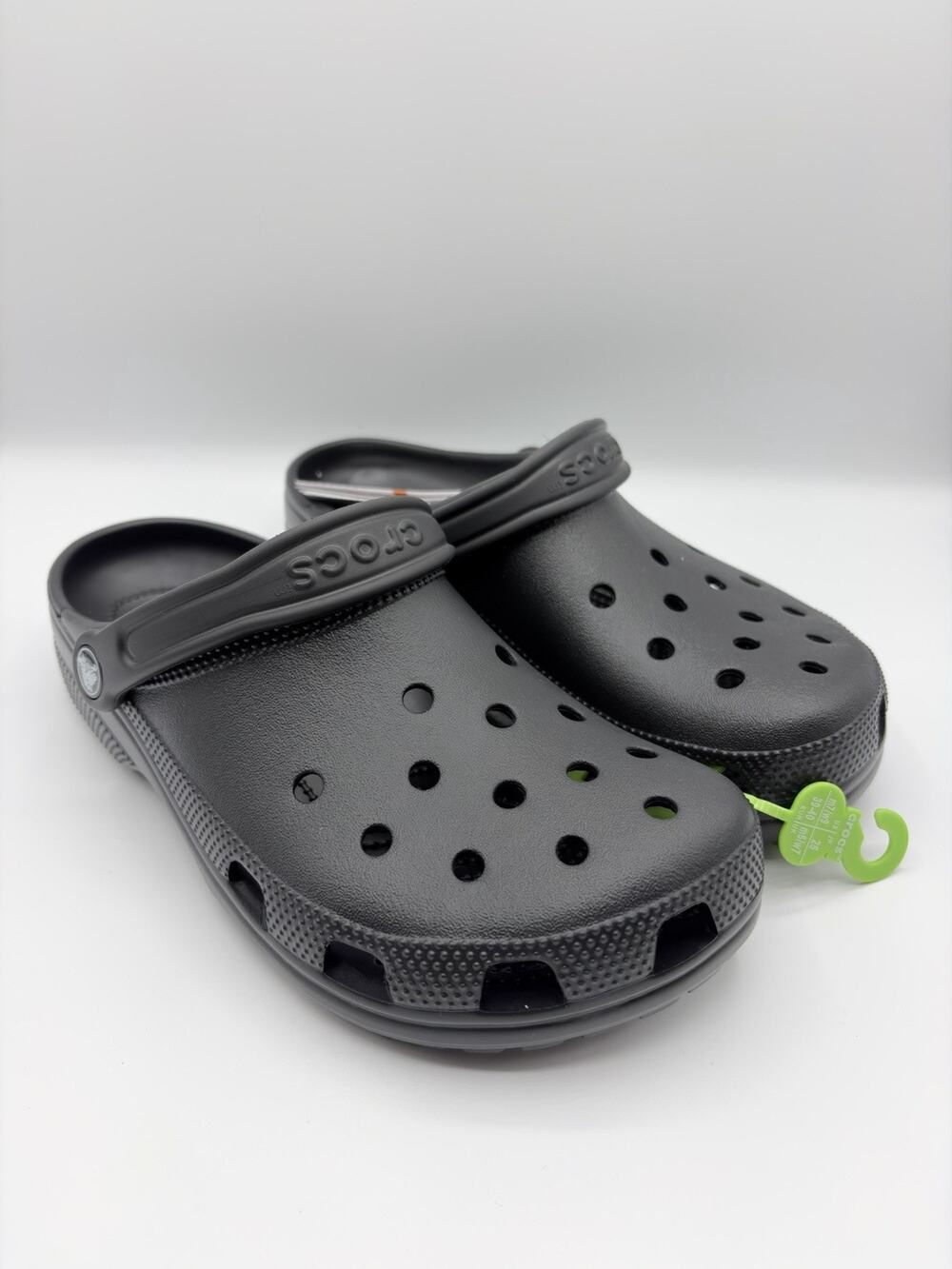Crocs Classic Clog Shoe Style 10001 Unisex Sz US M 7 W 9 Black NWT
